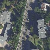 128 m aerial training tile at 52.52168, 13.34161