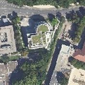 128 m aerial training tile at 52.50919, 13.3534